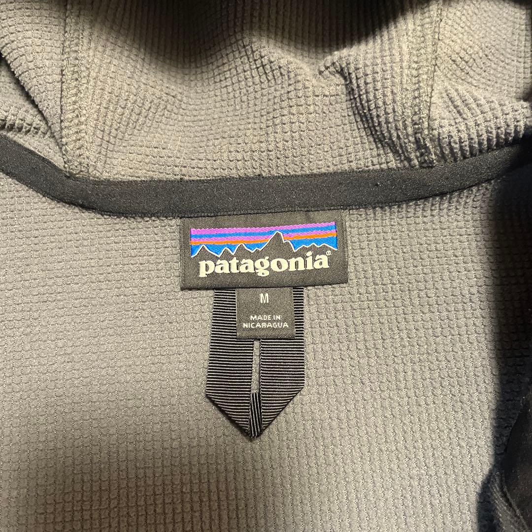 【Patagonia】パタゴニア ナイロンジャケット（防風、撥水）ブラック