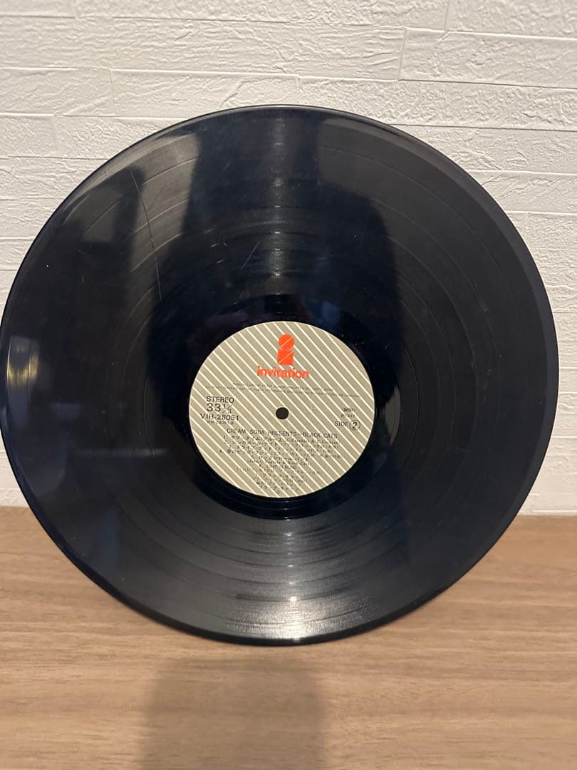 BLACK Catsレコード4枚 ご希望でポスター2枚おつけします