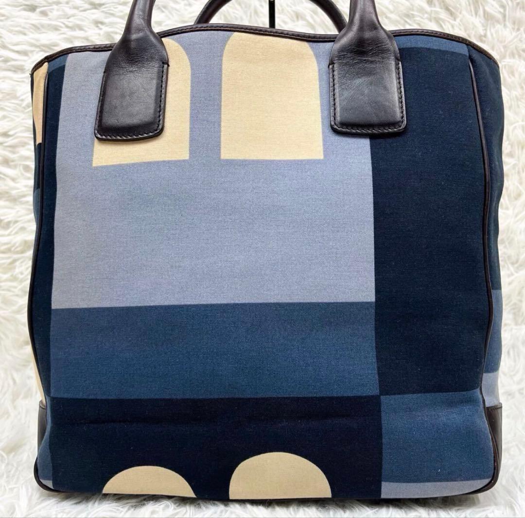 BALLY 幾何学模様 トートバッグ