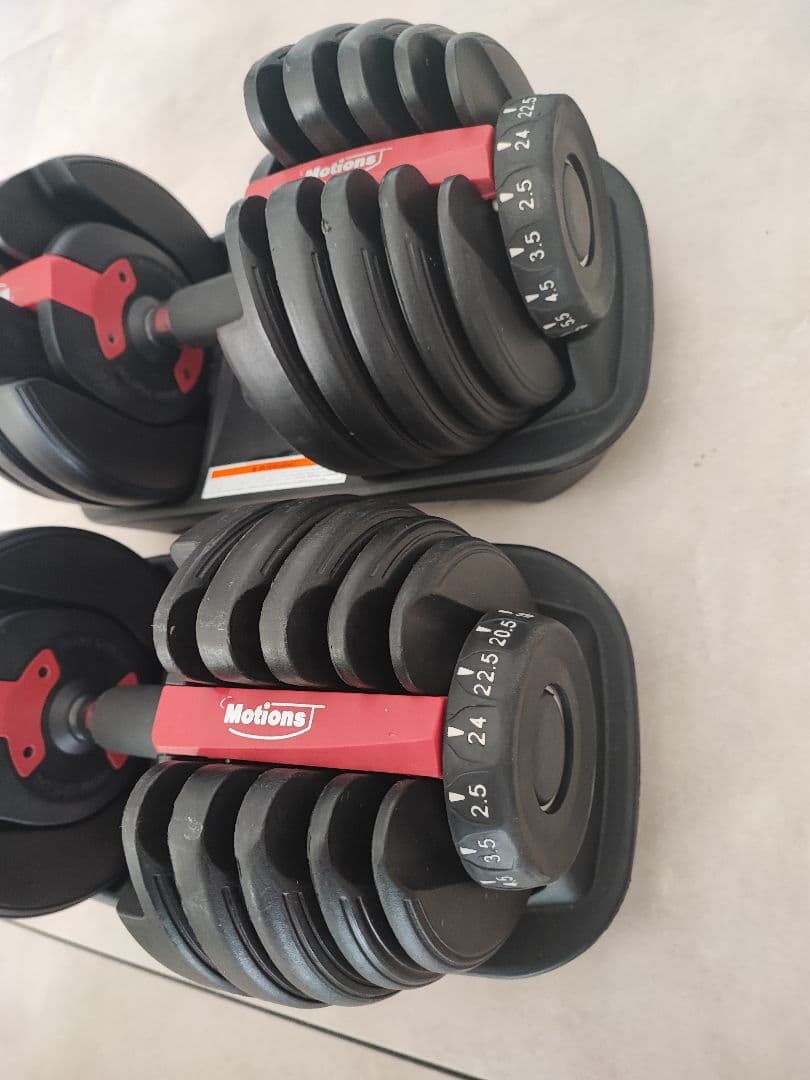 Motions　ダイヤル式可変式　ダンベル 2.5Kg〜24Kg ①