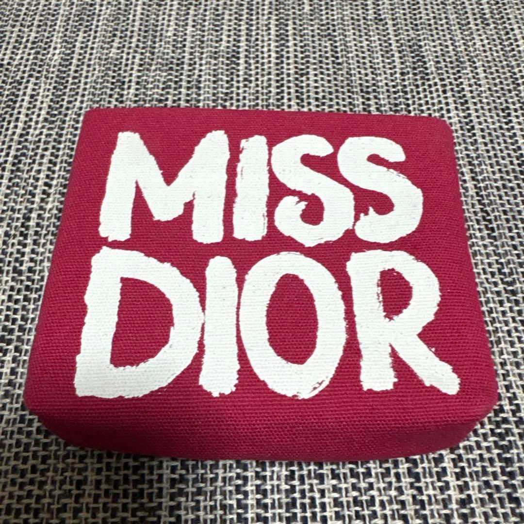 Dior Diorshow サンククルール 850 Daring Lilac