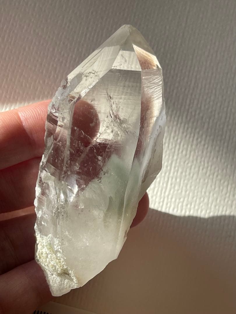 マニハール産　水晶　ファントム