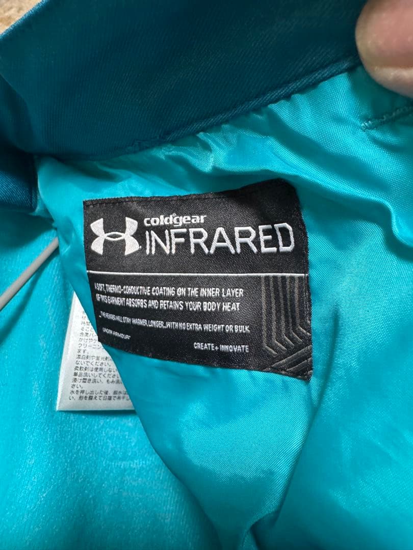 アンダーアーマー　スキーウェア上下セット　Ｍ　Under Armour