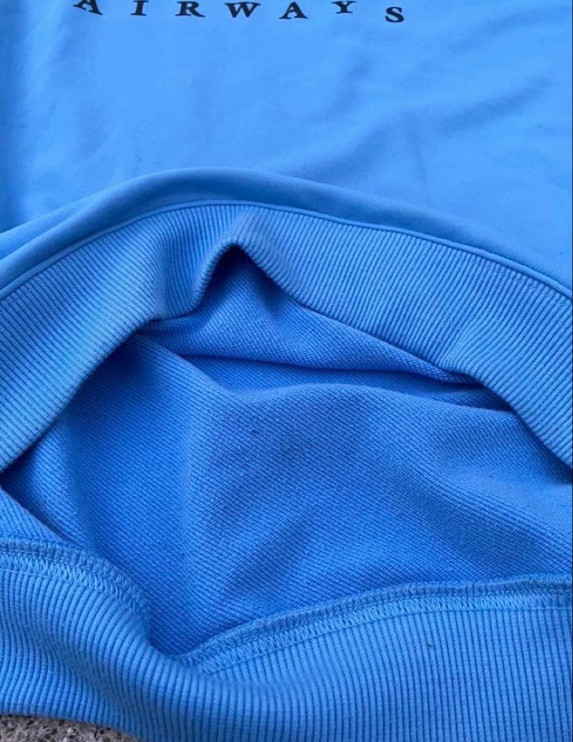 UMBRO マンチェスター・シティ トレーニングスウェット ETIHAD