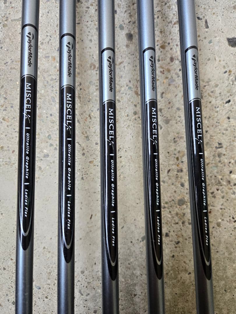 【レディースアイアン】TaylorMade　MISCELA　FLEX-L