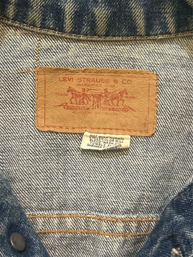 ケ*ン様 Levi's 70505 4th small e 38〜40程度