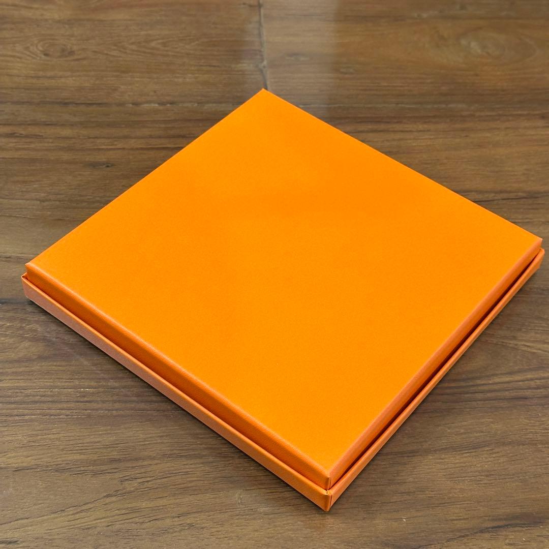 未使用品 HERMES タオルハンカチ ハンドタオル アヴァロン エルメス
