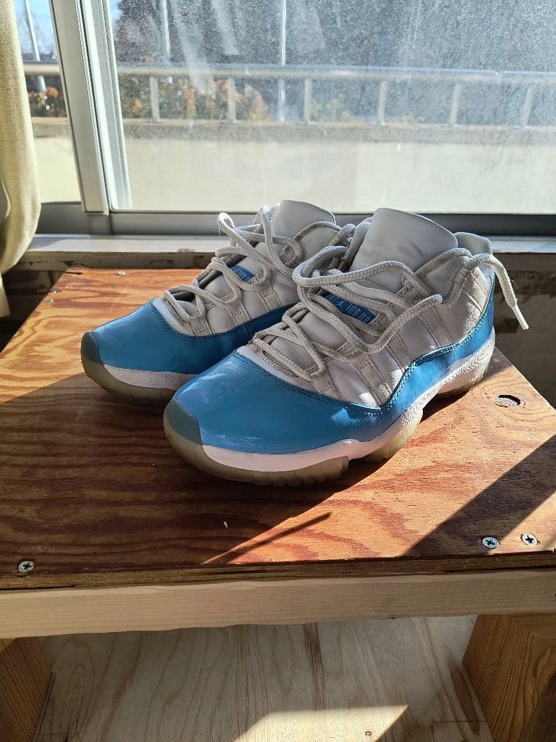 AirJordan11 low エアジョーダン 11 ロー 青/白