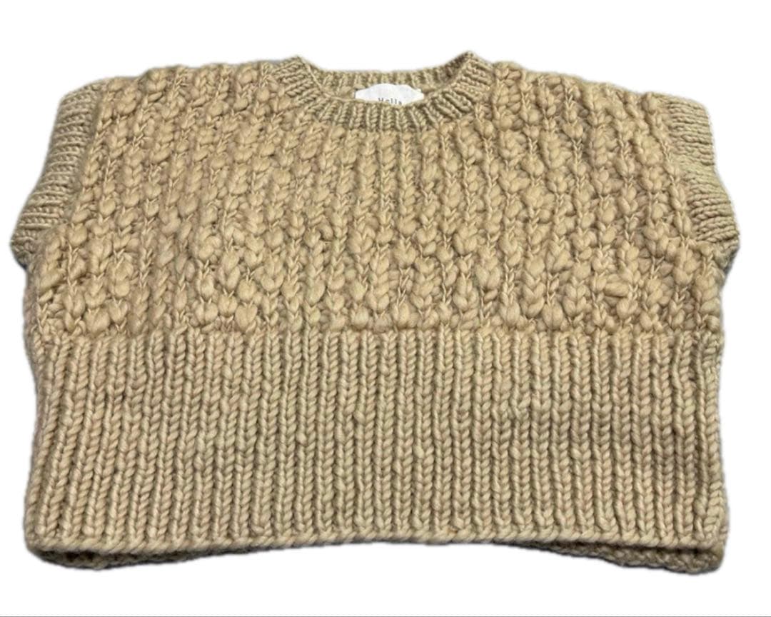Hella / ヘラ SLAB KNIT COCOON VEST ニットベスト