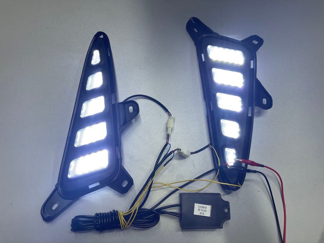 トヨタ CH-R ZYX10/NGX50 LEDデイライト LEDランプ