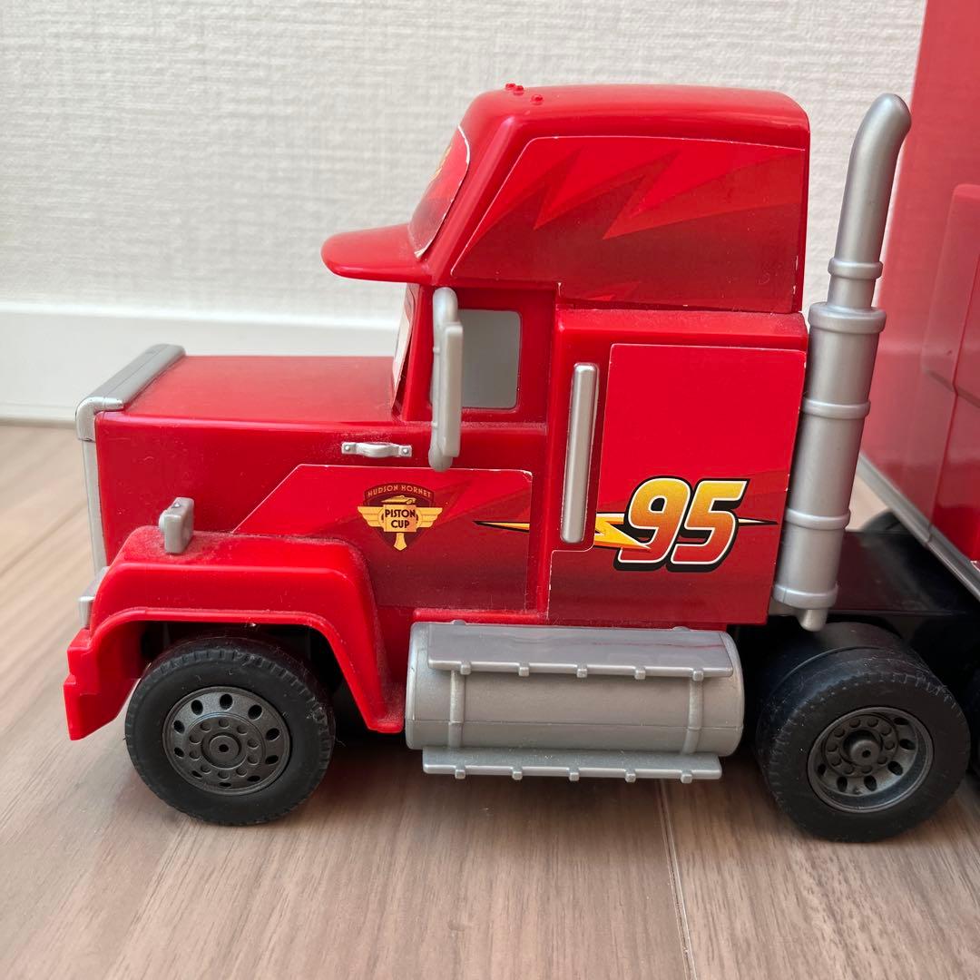 カーズトミカ たくさんのせよう！大きなマック
