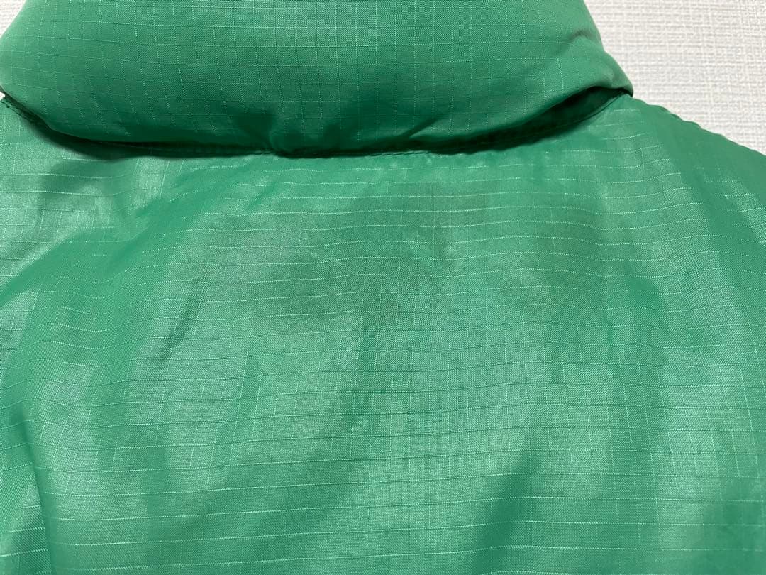 緑色 ダウンベスト ノースフェイス　茶タグ