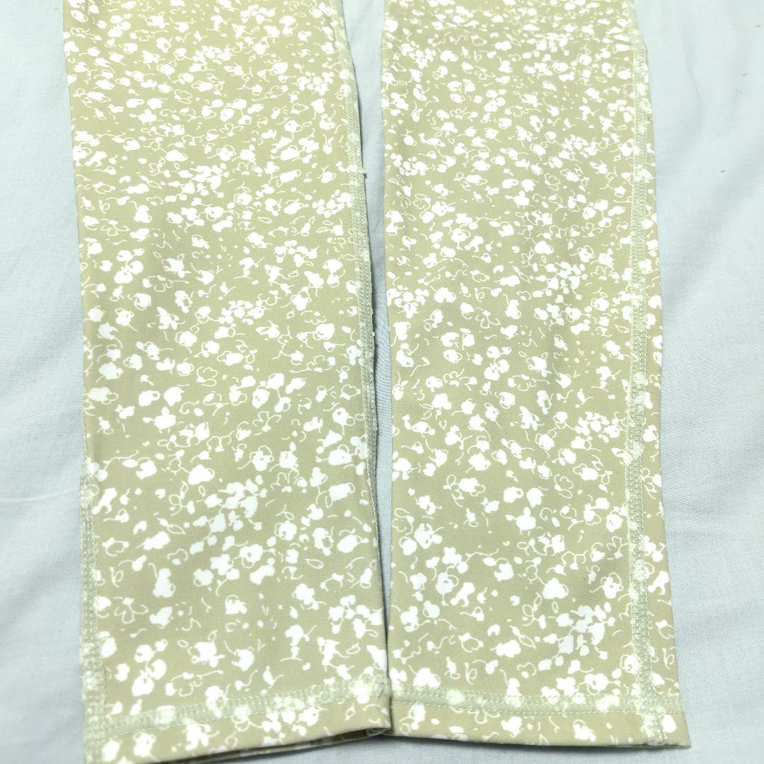 エミ　ヨガ　emmi　yoga　ミニフラワー　ブラトップ　レギンス　上下セット