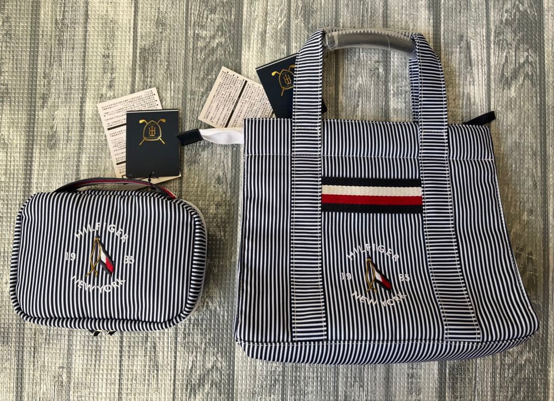  ラウンドバック ポーチ付 新品 タグ付き！