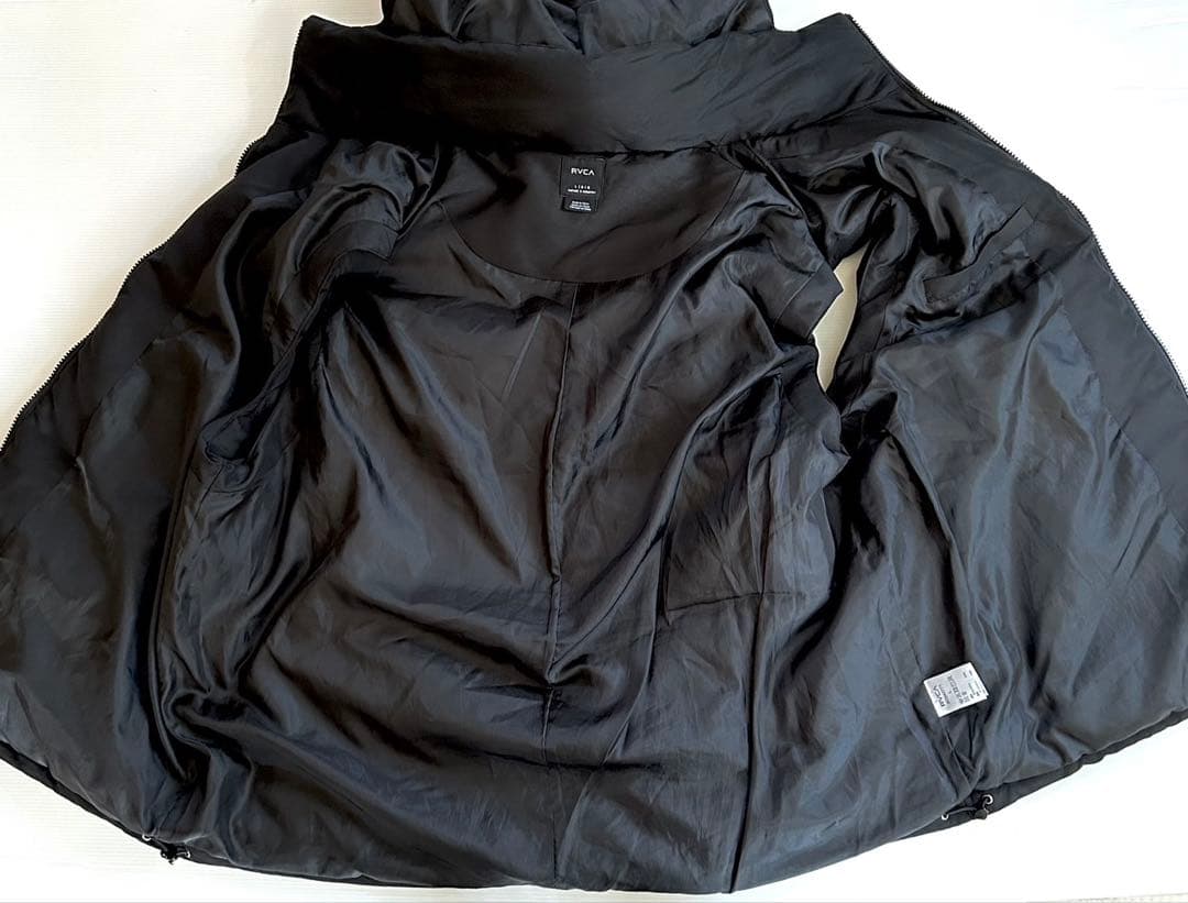 RVCA ルーカ 中綿ベスト メンズ ダウンベスト 秋冬 防寒 フード付き L