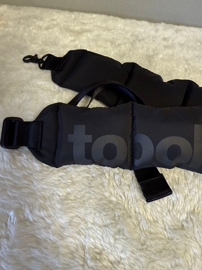 新品未使用　Puffer Strap