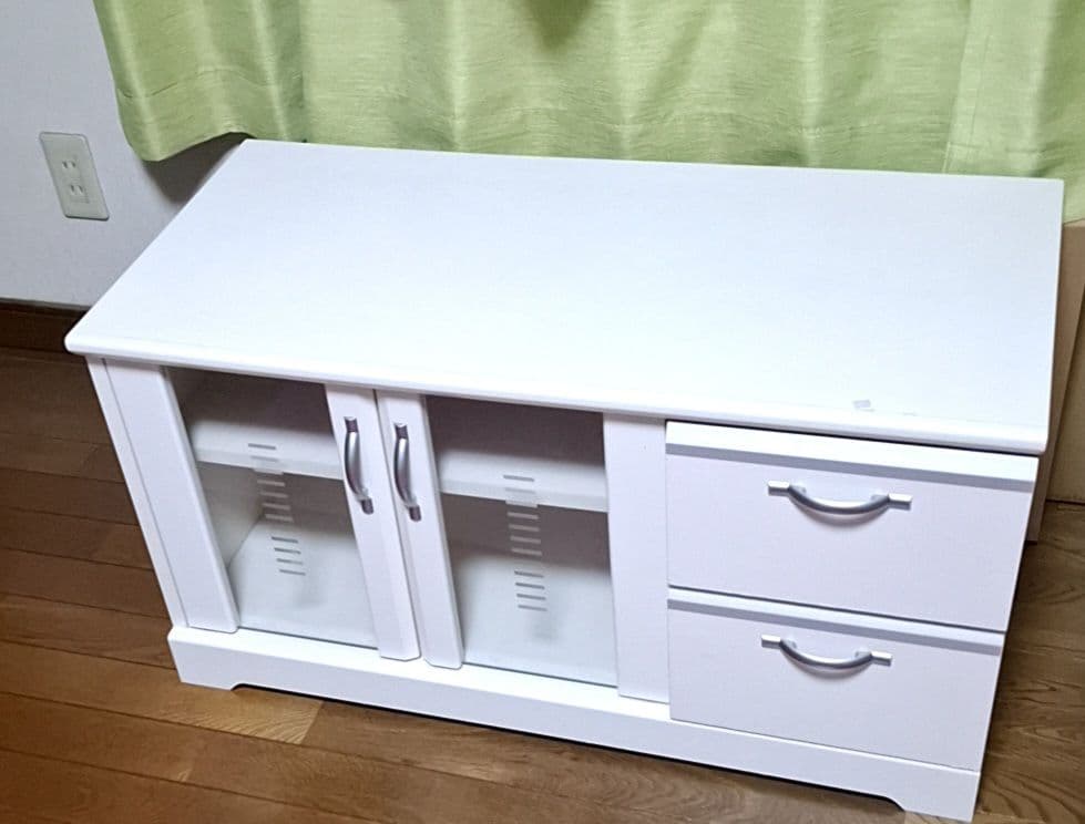 ホワイト テレビ台 ガラス扉付き 中型