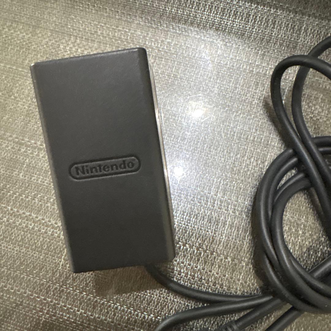 n*.様 Nintendo Switch フルセット ブラック 充電器、本体ケー