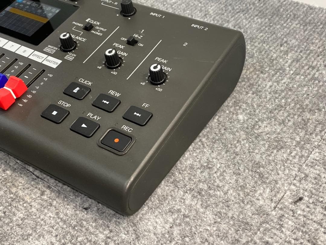 ZOOM R12 MTR マルチトラックレコーダー