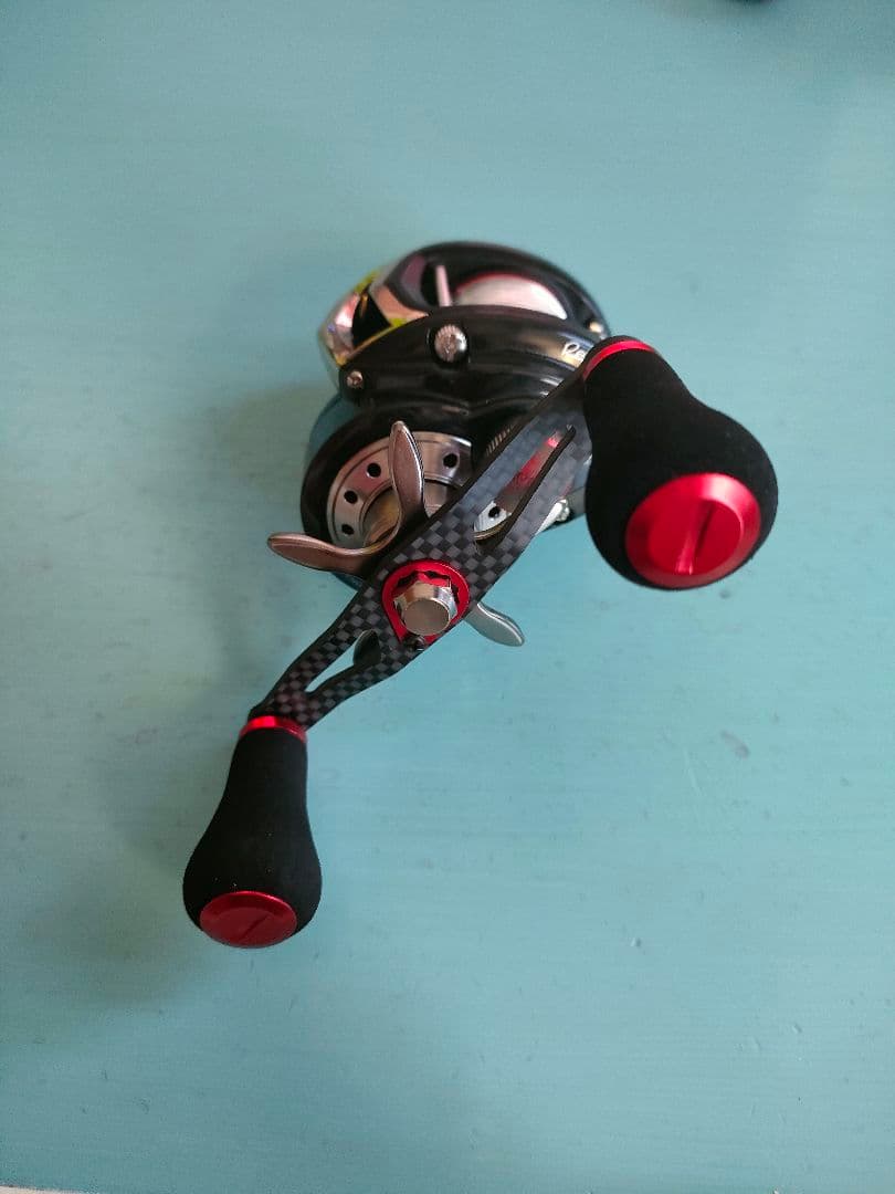 Abu Garcia REVO3 ELT-81SH-L ベイトリール