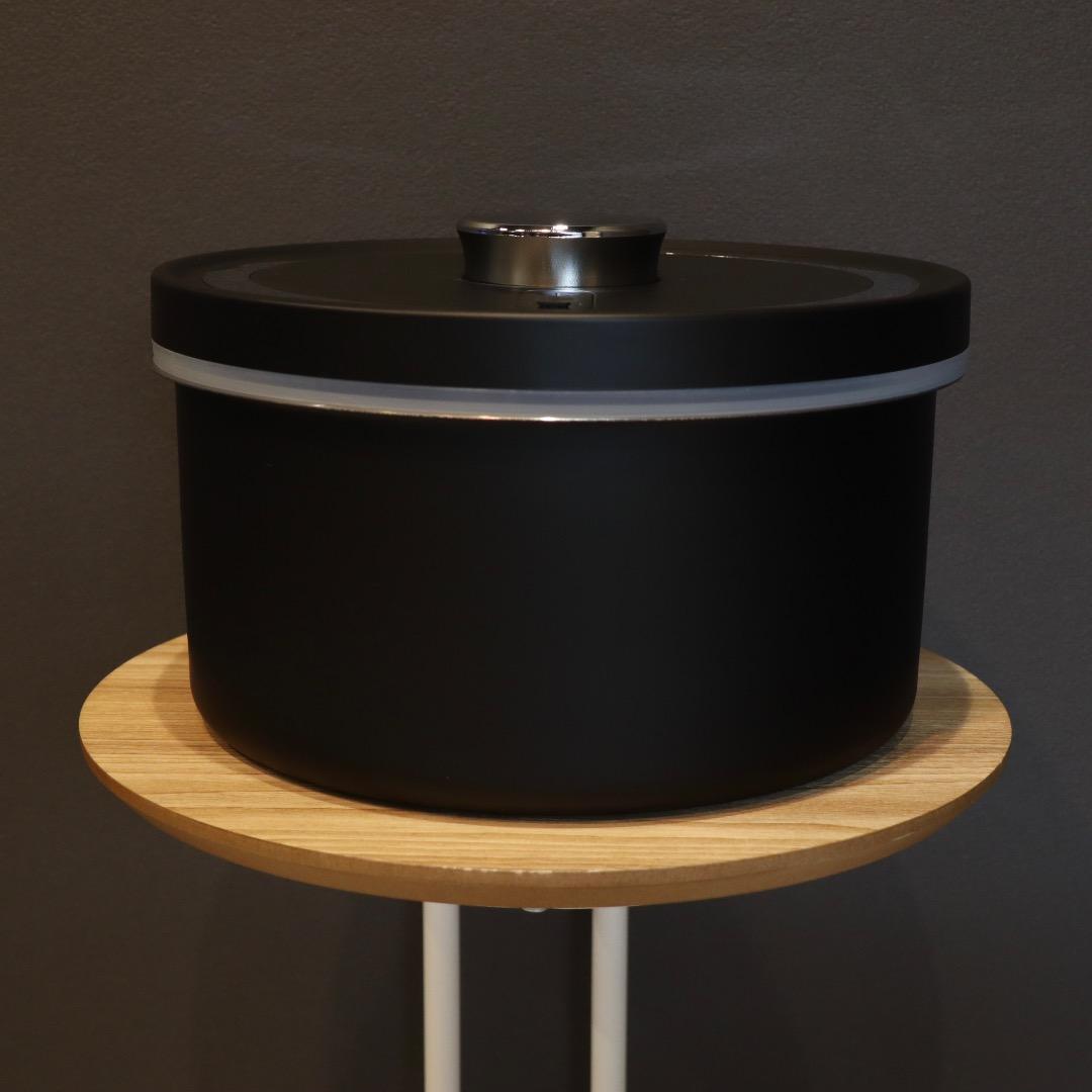 [本体のみ] OoBLE mini 真空保存容器 ブラック 6.5L