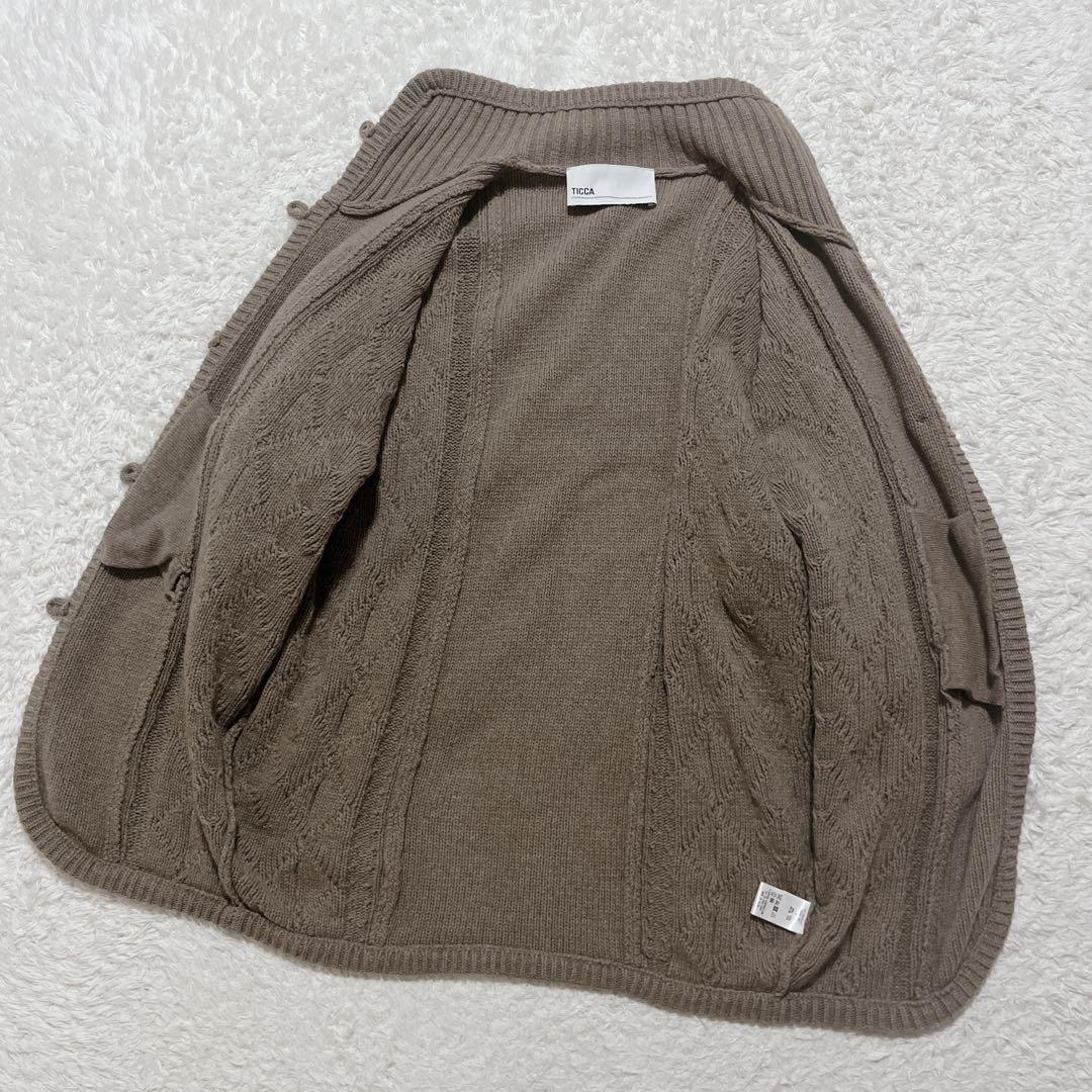 美品✨ティッカ　ハンドケーブルニットポンチョカーディガン　ベージュ