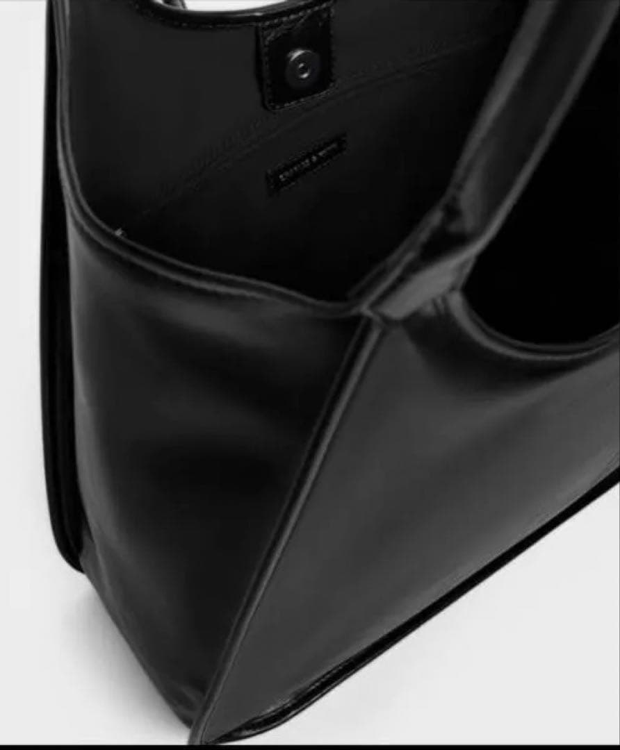 【美品】Siannaシアンナ クリンクルエフェクトスローチートートバッグ