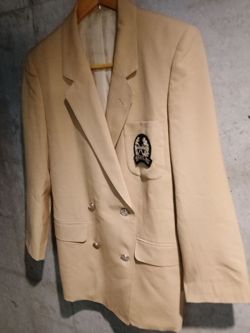 高級ウール100%　LANVIN ダブルジャケット　銀ボタンエンブレム付　送料込