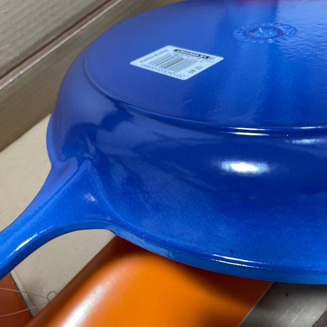《新品》LE CREUSET 30cm 鋳鉄 スキレット フライパン 青