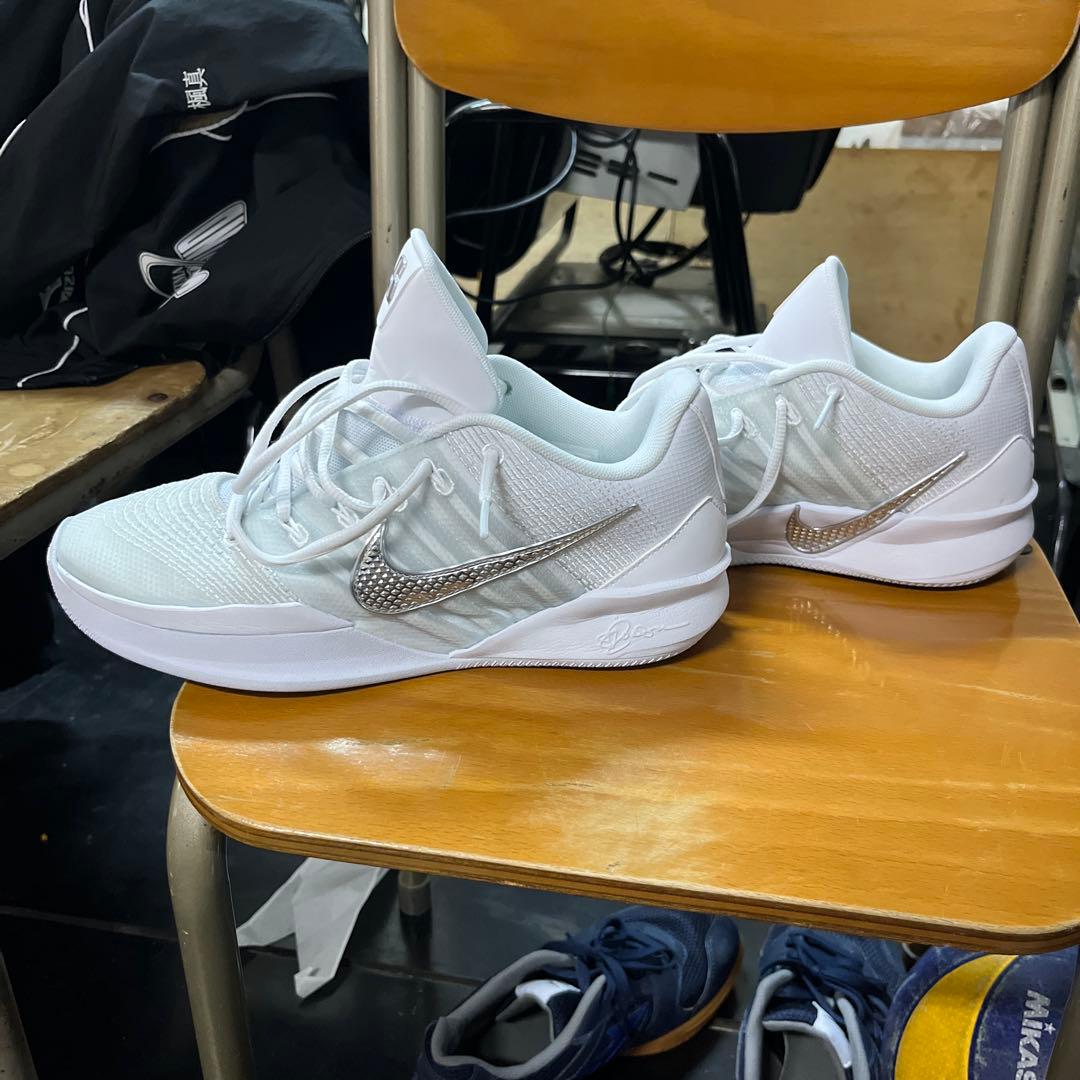 Nike バスケットボールシューズ ホワイト