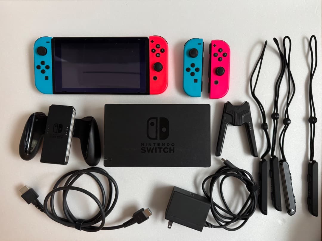【実用品】Nintendo Switch 本体・ジョイコン2 他セット