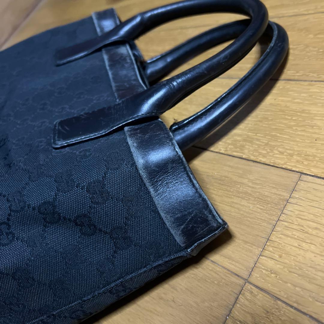 グッチ