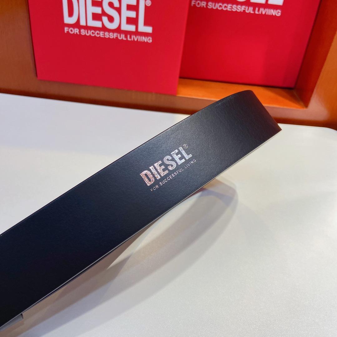 DIESEL 　カウレザー　1DR　ブラック　ベルト