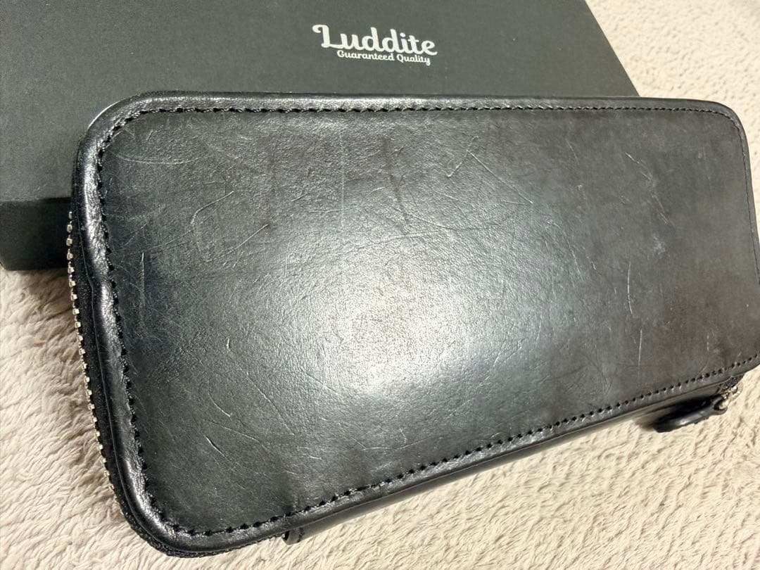 Luddit ラダイト ラウンドジップペンケース MAYA BK(黒)