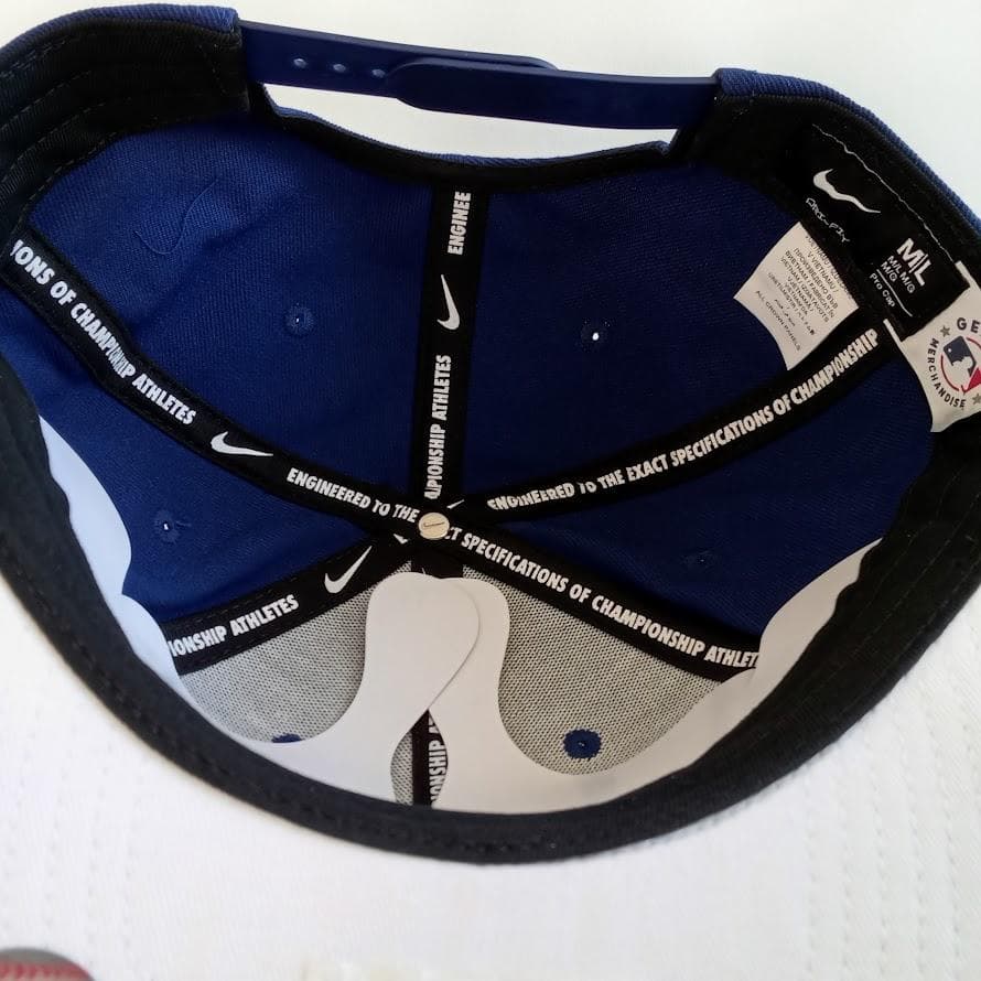 【新品/国内未発売】ナイキ MLB LAドジャーズ ツートンカラー キャップ
