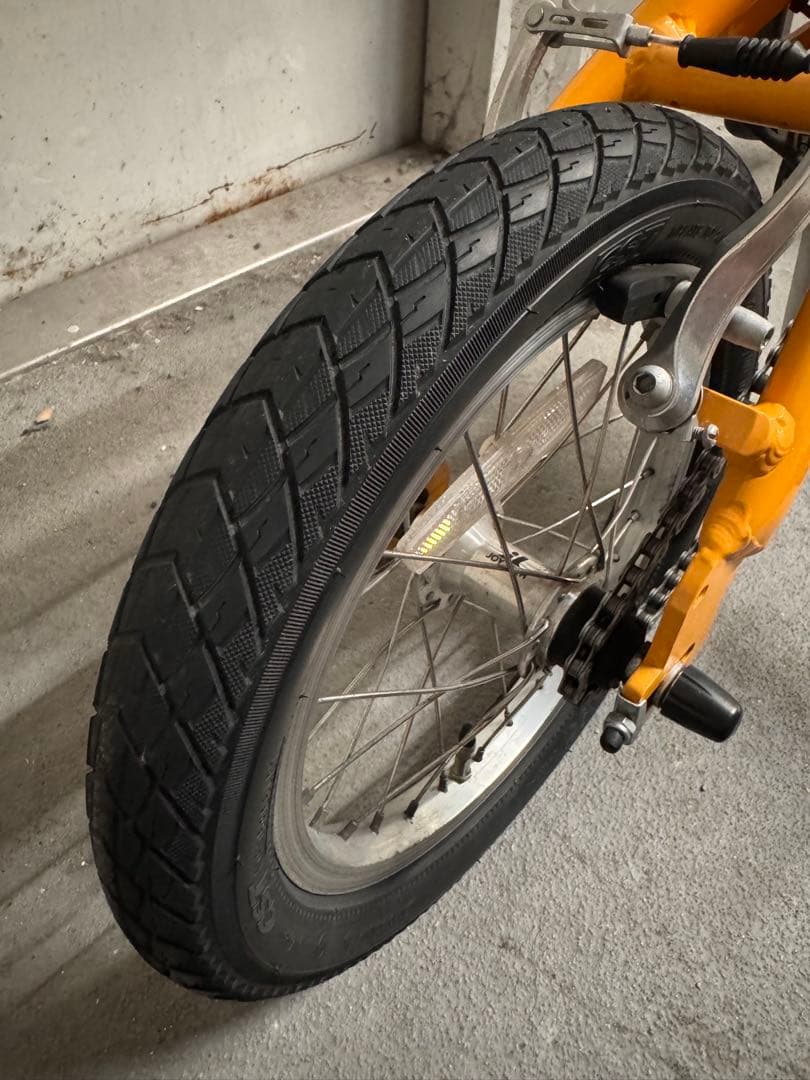 ログアウトLOG OUTRUNK e折りたたみ電動アシスト自転車