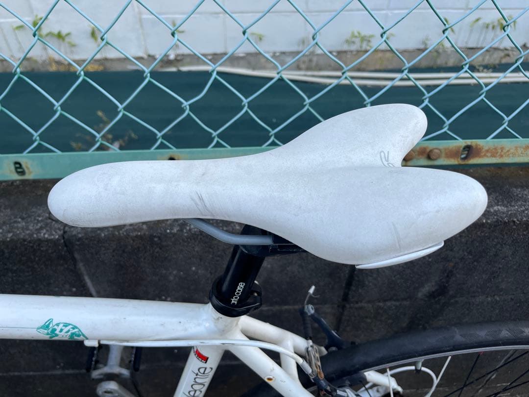 Bianchi sport camaleonte クロスバイク ホワイト