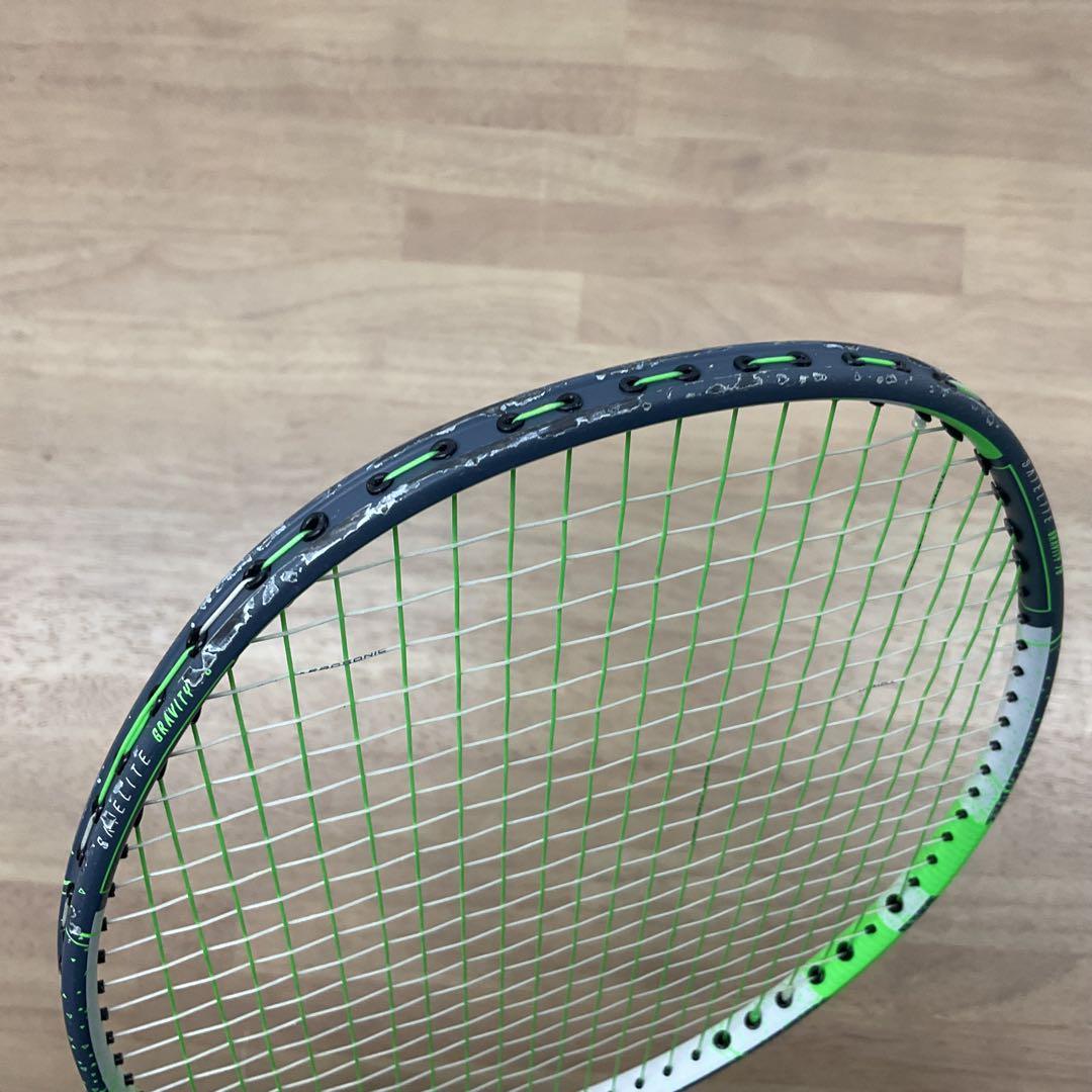 BabolaT SATELITE GRAVITY 78 バトミントンラケット