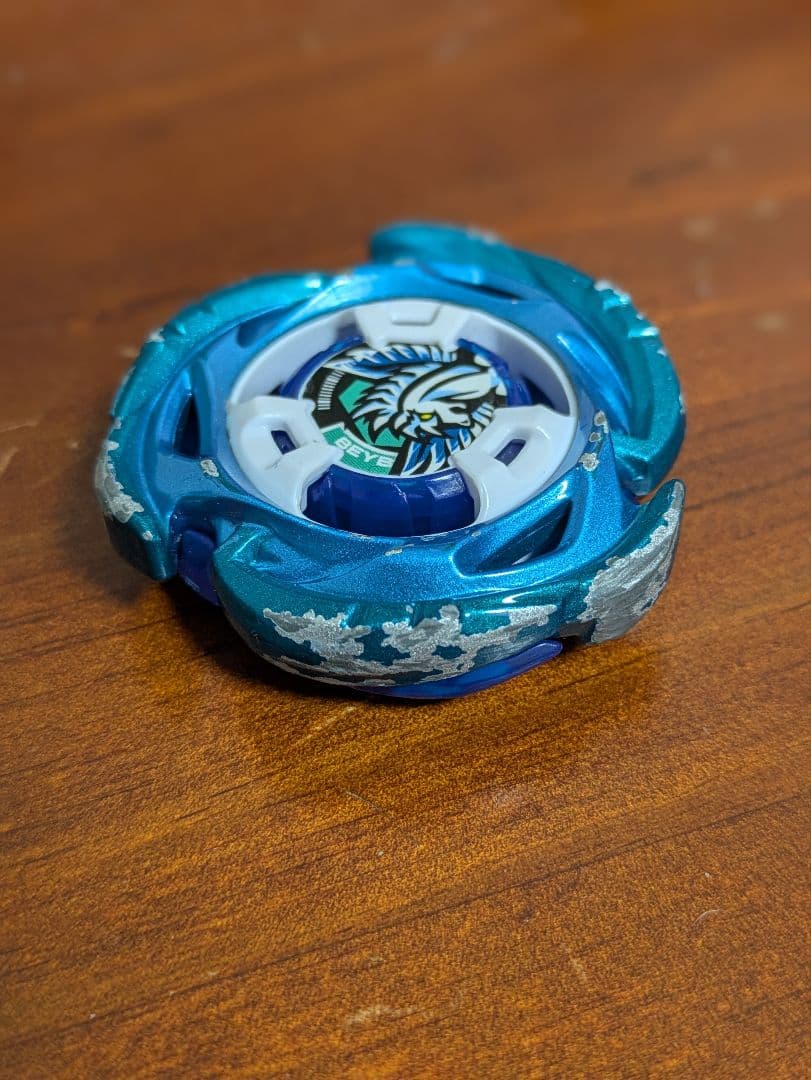 ベイブレードx　エアロペガサス　3-70A　中古品
