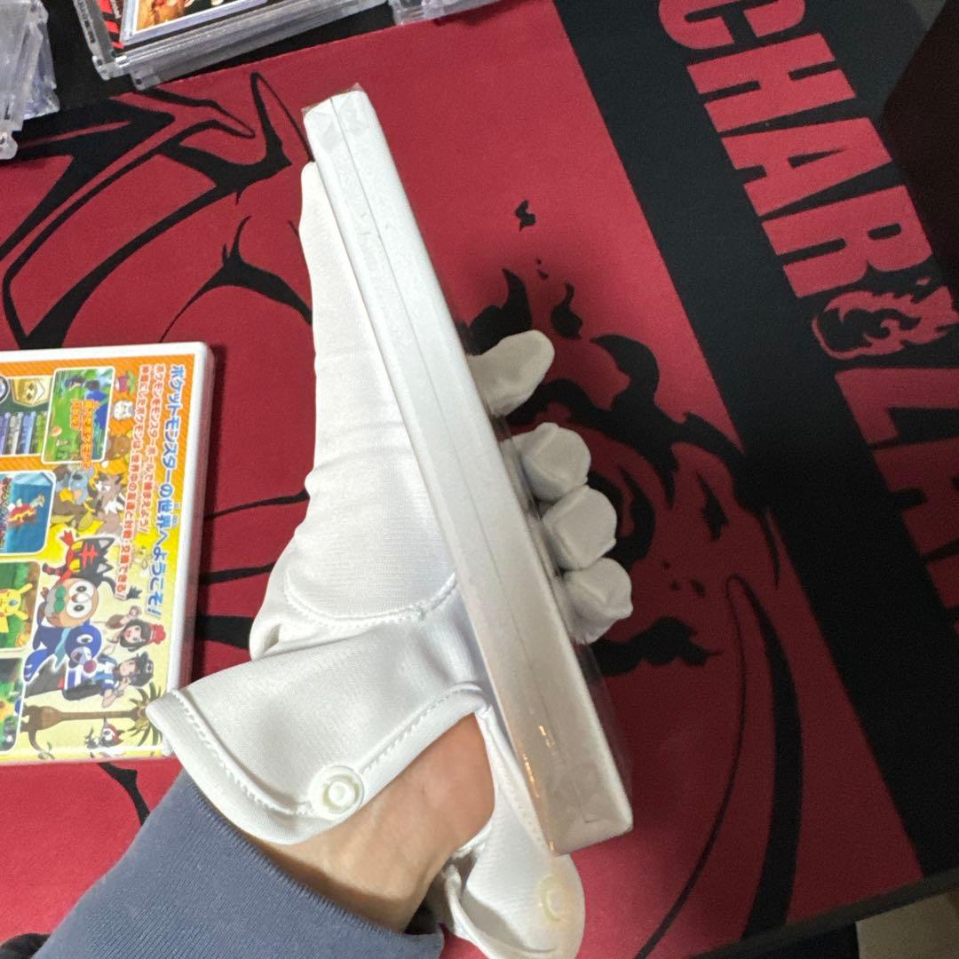 【新品未開封】「ポケットモンスター サン ムーン」ニンテンドー3DS　任天堂