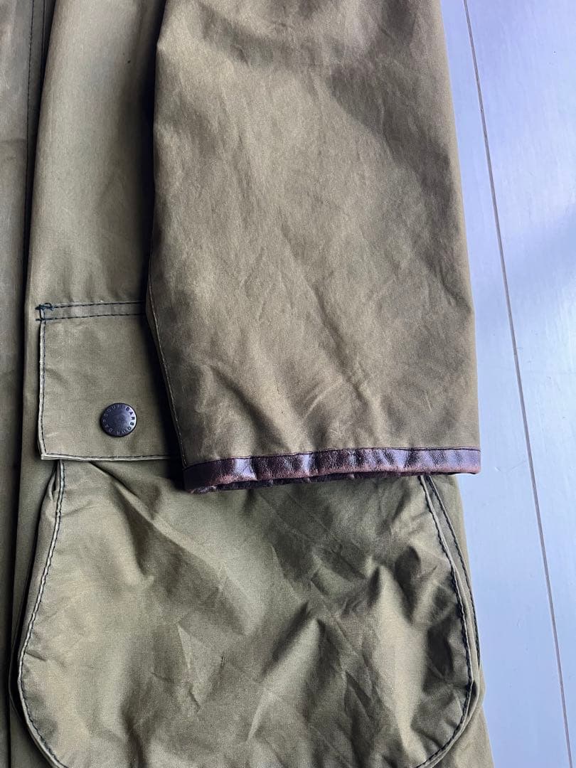 Barbour Border コート Lサイズ セージ　オイル抜き
