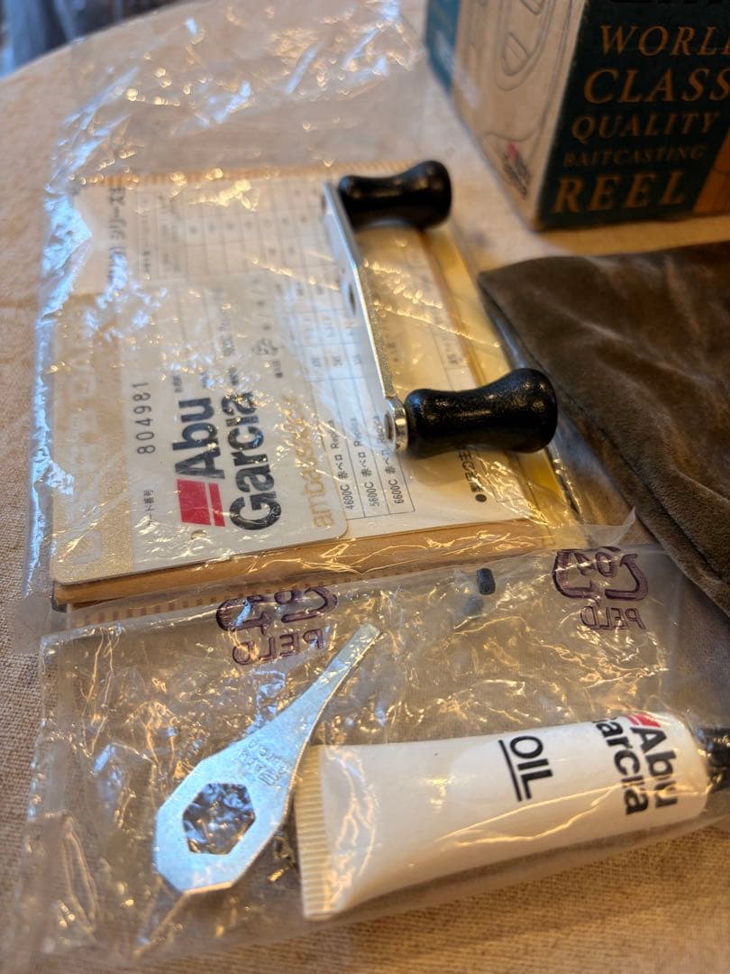 Abu Garcia アンバサダー 5000C クラシックレプリカレッド 箱説有