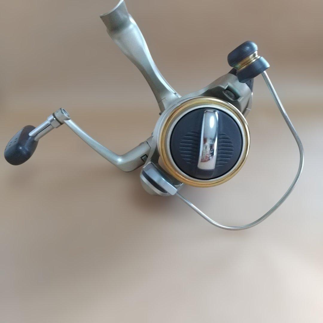 3000 ULTEGRA スピニングリール