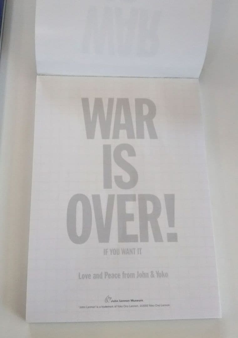 ジョンレノンミュージアム グッズ
