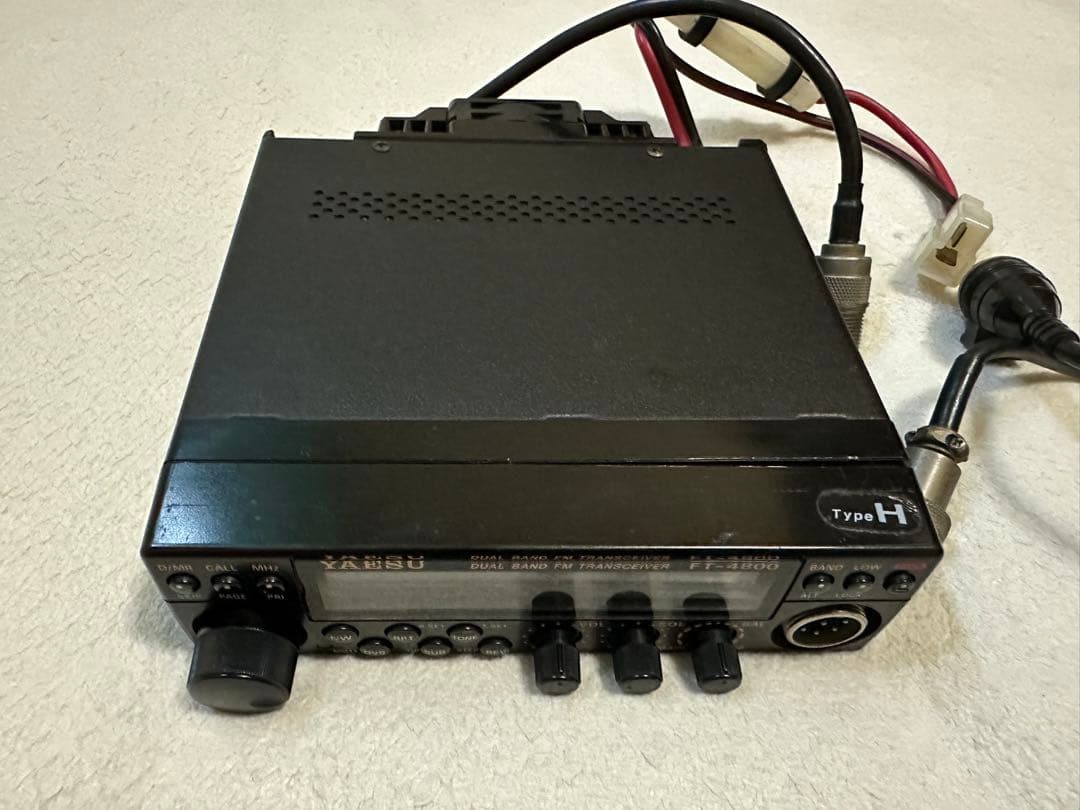 YAESU FT-4800 トランシーバー