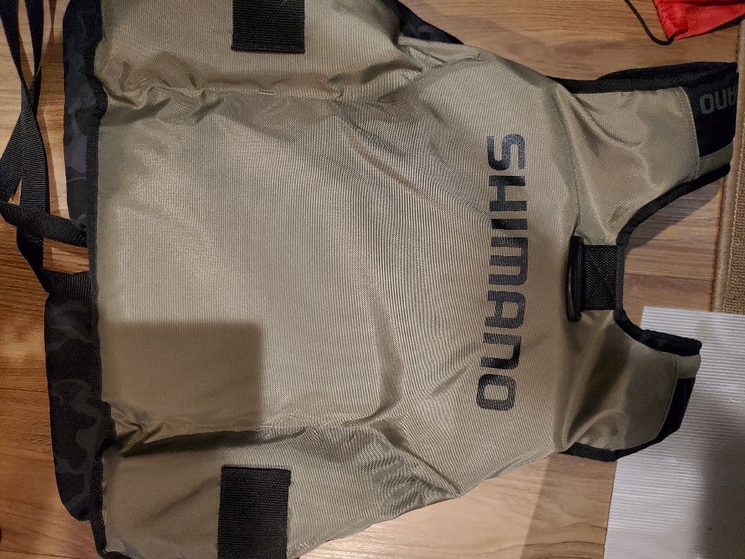 SHIMANO フィッシングベスト ベージュ