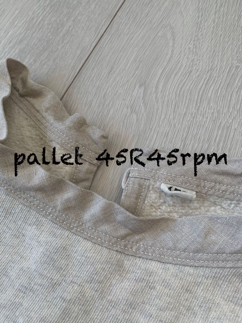 45R45rpm 裏毛deフラワー刺繍のパフ ドレス(トップ)