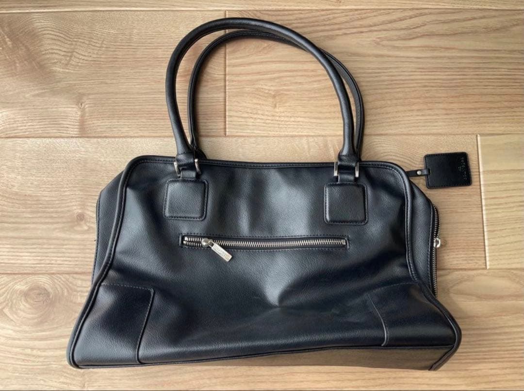 Courrèges（クレージュ）ロゴトートバッグ　ブラック