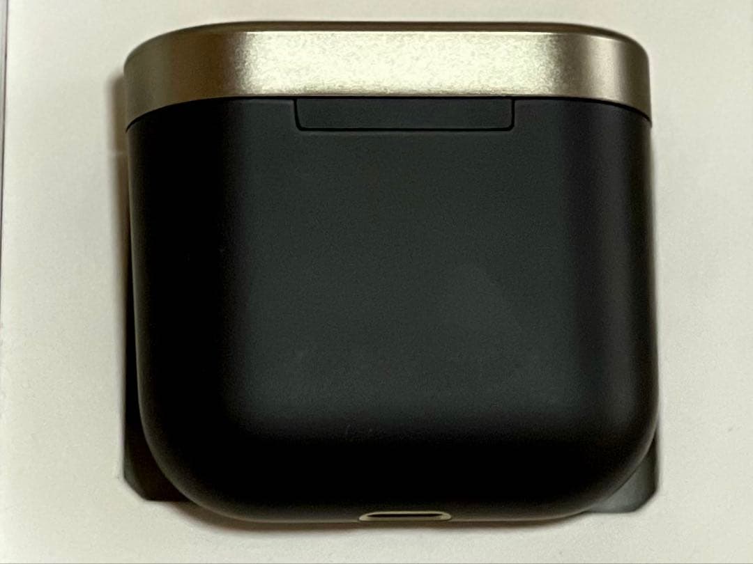【美品】B&W PI7 ワイヤレスヘッドホン Bowers & Wilkins