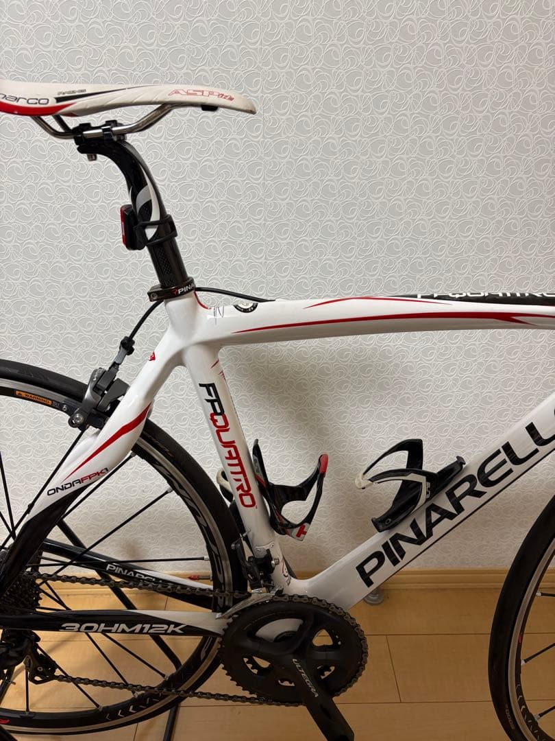 ピナレロPinarello FP QUATTRO Carbonサイコン　付き